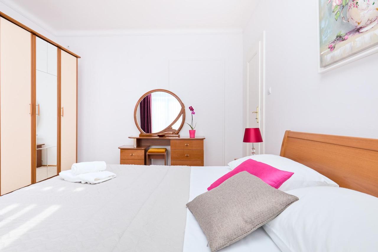 Seaview Apartment Ploce ドゥブロブニク エクステリア 写真